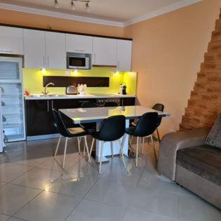 Plazs Apartman Шіофок Екстер'єр фото